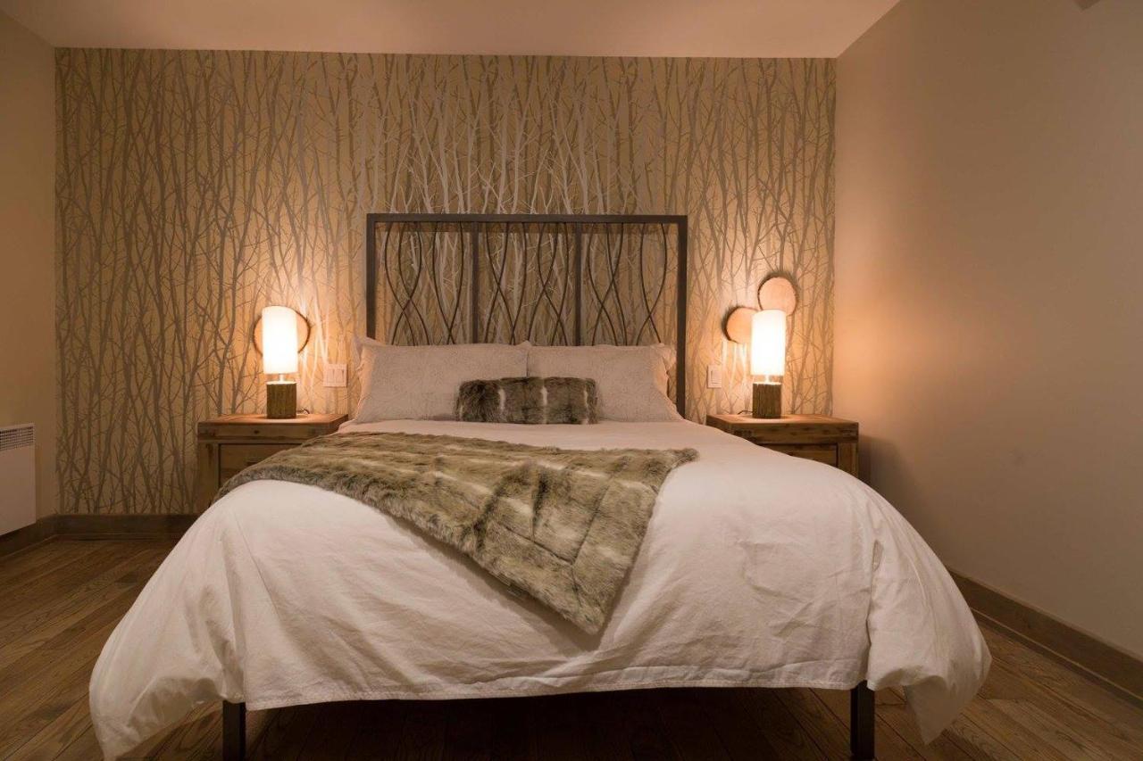 Hotel "Le Suisse" Saint-Donat-de-Montcalm Bagian luar foto